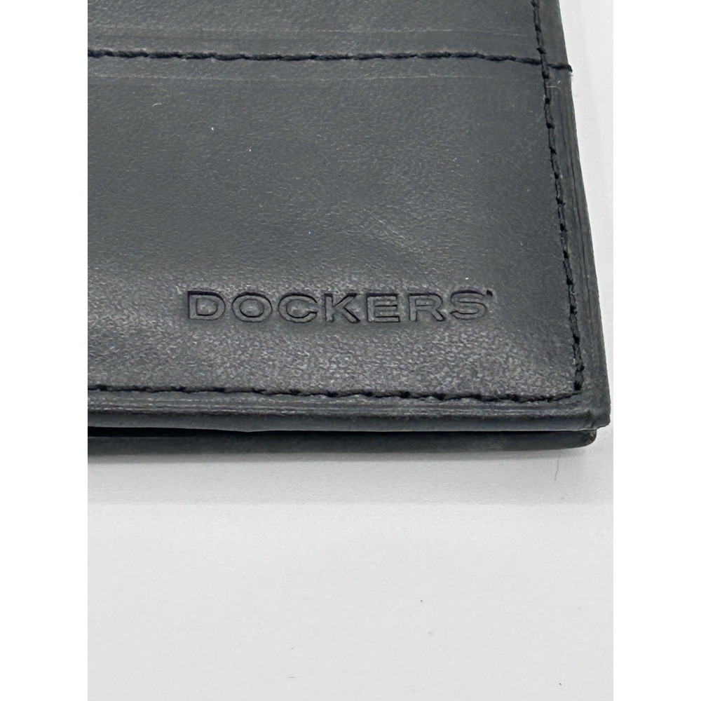 Dockers Black Genuine Leather Men's Wallet Bi-Fold  Full Grain Unused